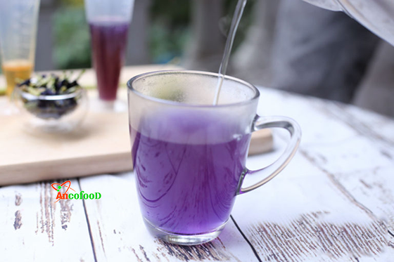 Hướng dẫn bạn cách làm trà hoa đậu biếc xanh mát cho mùa hè giải nhiệt 